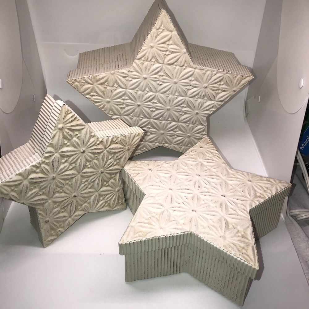 Tender Heart Treasures Set 3 Primitive Metal Embossed Stars Nesting Boxes 2003